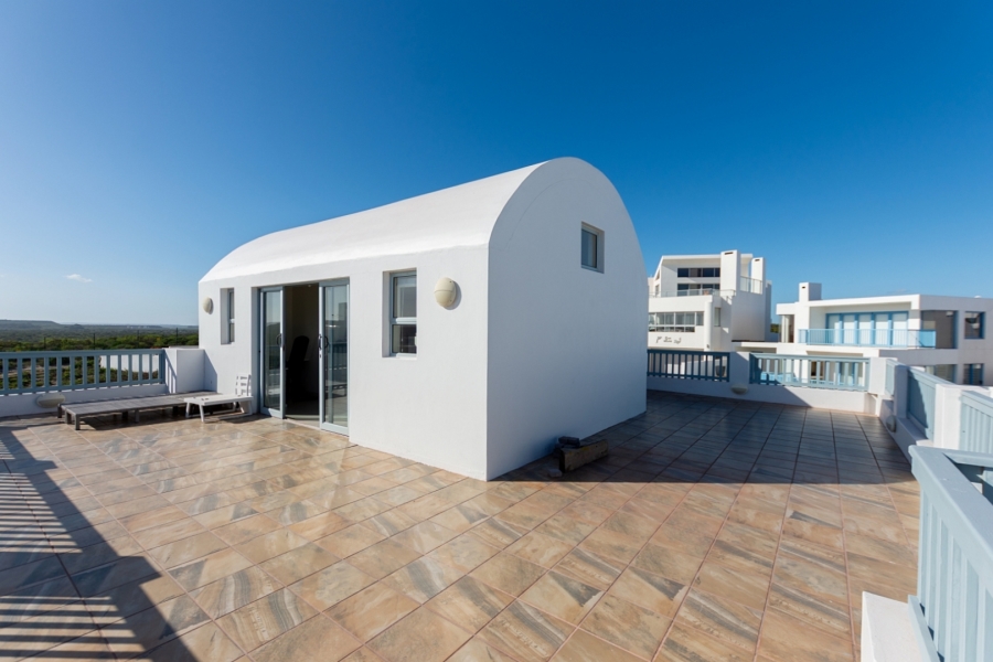 5 Bedroom Property for Sale in Paradise Beach Western Cape